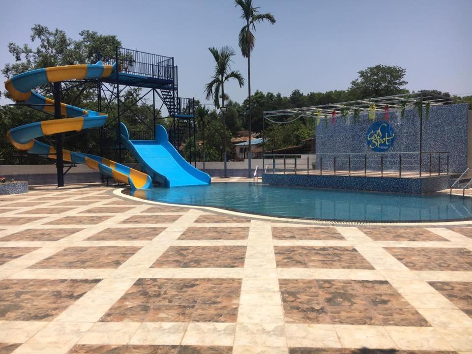Cold Spot Village Resort Mahābaleshwar Eksteriør bilde