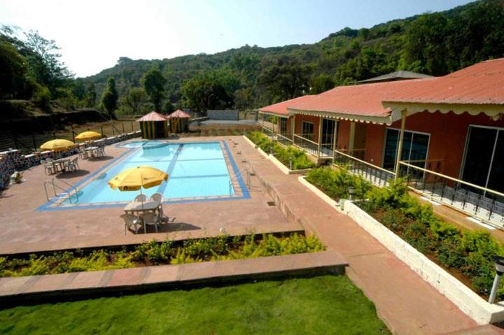 Cold Spot Village Resort Mahābaleshwar Eksteriør bilde